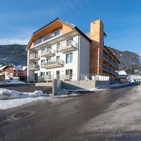 Apartment With Ski Bus On The Doorstep Mauterndorf  Exterior photo