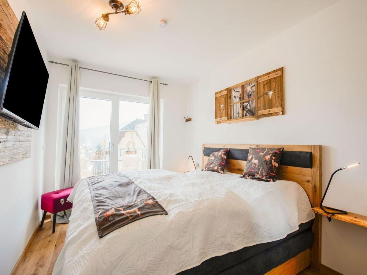 Apartment With Ski Bus On The Doorstep Mauterndorf  Exterior photo